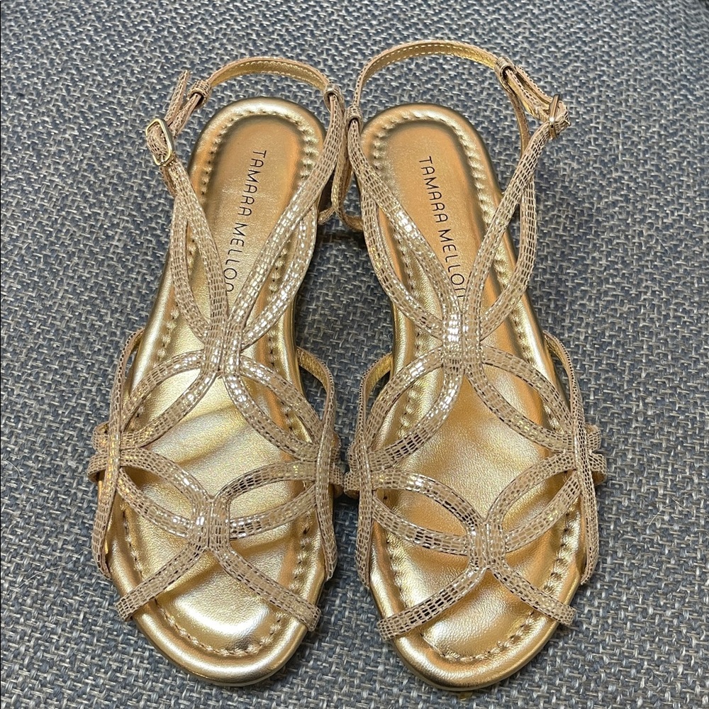 NWOT Tamara Mellon Oriel Metallic Gold Strappy flat sandals, size 6 - Picture 1 of 2